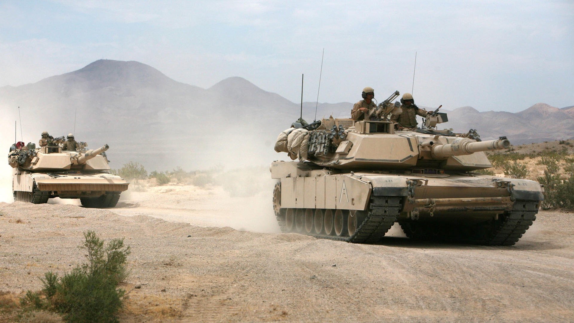 FB体育官网-切尔西中场组织流畅，传控高效，切尔西中场小将